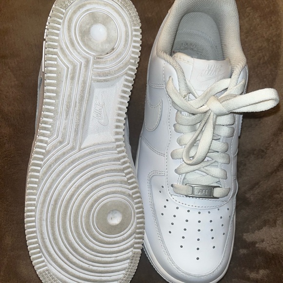 Nike Airforce 1 Size 9 Womens - Picture 5 of 8